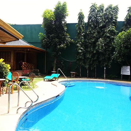 Dolce Vita Hotel Puerto Princesa Dış mekan fotoğraf