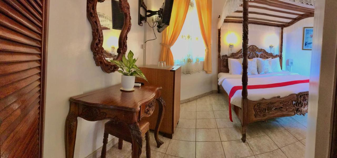 Dolce Vita Hotel Puerto Princesa Dış mekan fotoğraf