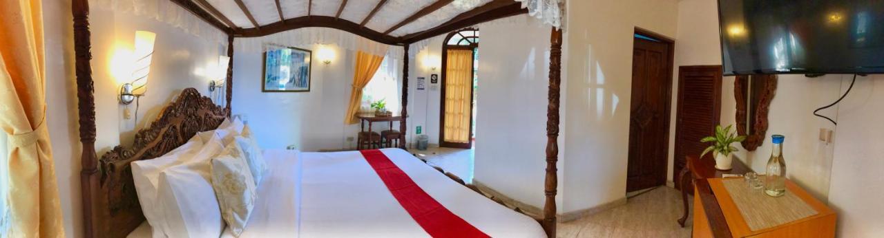 Dolce Vita Hotel Puerto Princesa Dış mekan fotoğraf