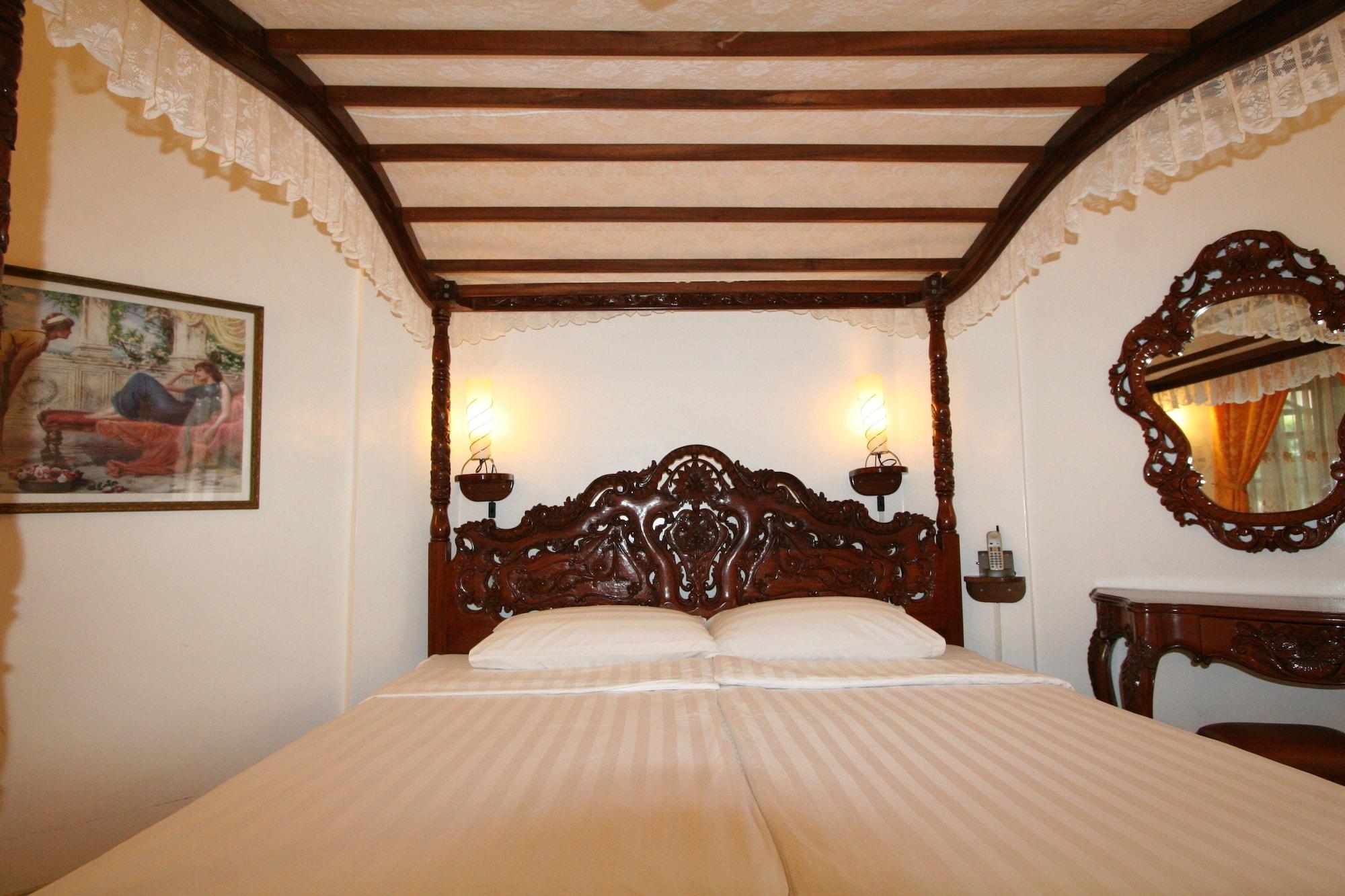 Dolce Vita Hotel Puerto Princesa Dış mekan fotoğraf