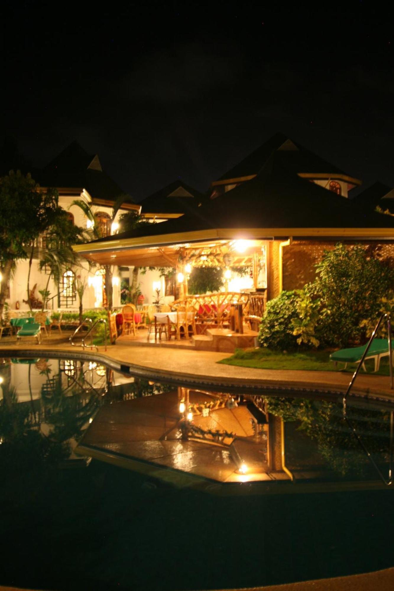 Dolce Vita Hotel Puerto Princesa Dış mekan fotoğraf