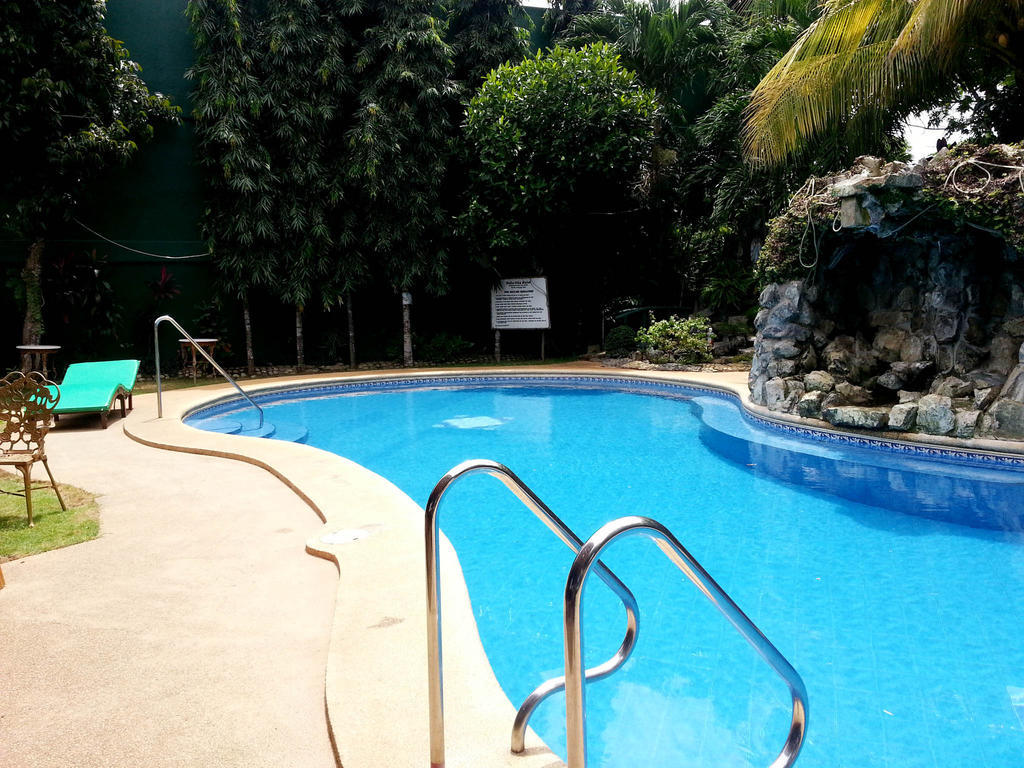 Dolce Vita Hotel Puerto Princesa Dış mekan fotoğraf